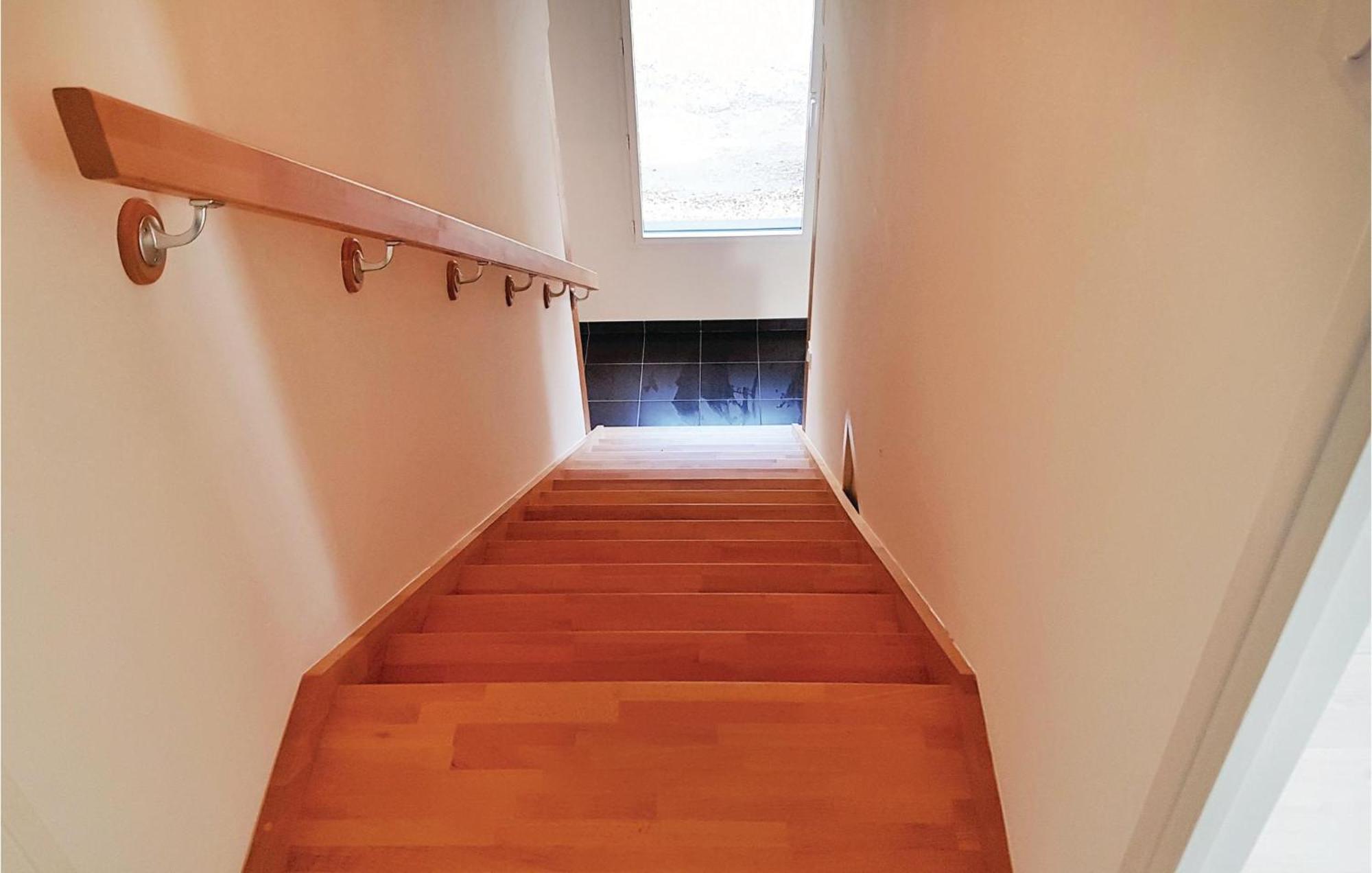 Beautiful Home In Erdeven With Kitchenette Εξωτερικό φωτογραφία
